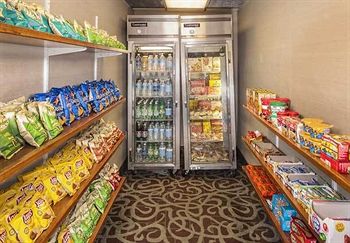 Snack Bar