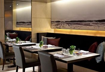 Hotel Lounge
