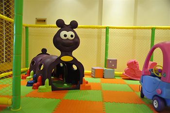 Childrens Play Area - Indoor