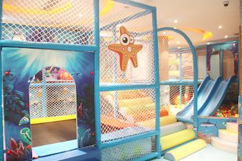 Childrens Play Area - Indoor