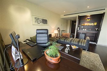 In-Room Business Center
