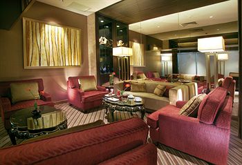 Executive Lounge