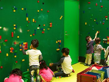 Childrens Play Area - Indoor