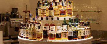 Hotel Lounge