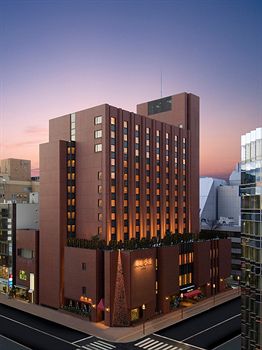 Hotel Front - Evening/Night
