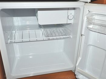 Mini-Refrigerator
