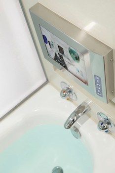 Deep Soaking Bathtub