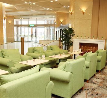 Hotel Lounge