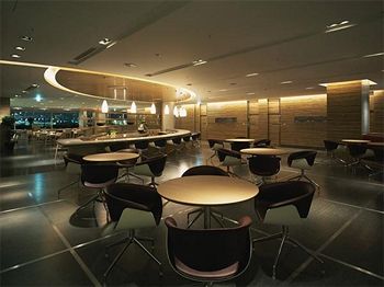 Hotel Lounge
