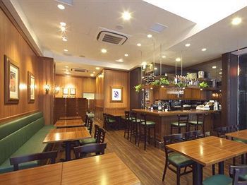 Hotel Bar