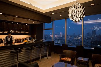 Hotel Lounge