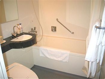 Deep Soaking Bathtub