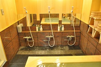 Deep Soaking Bathtub