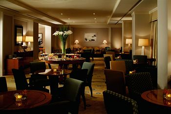 Executive Lounge