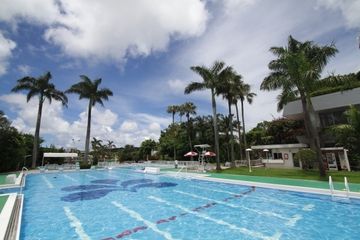 游泳池