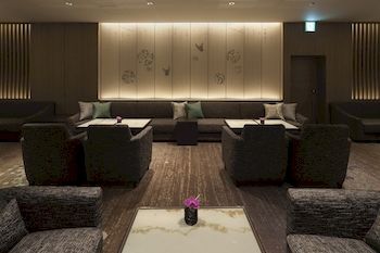 Hotel Lounge