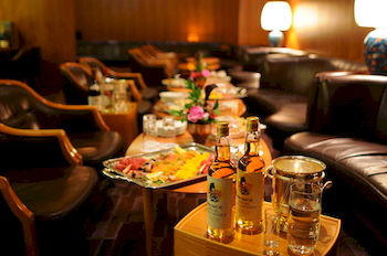 Hotel Lounge