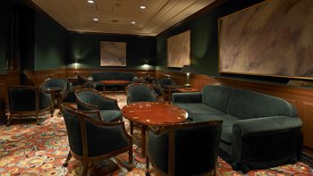 Hotel Lounge