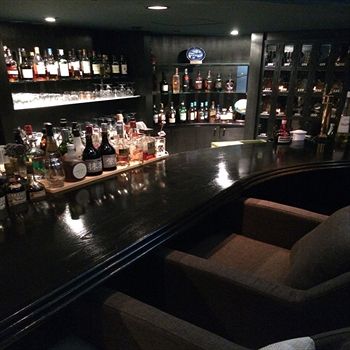 Hotel Bar