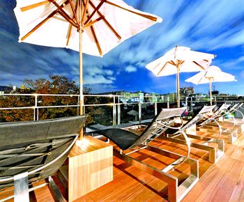 Sundeck