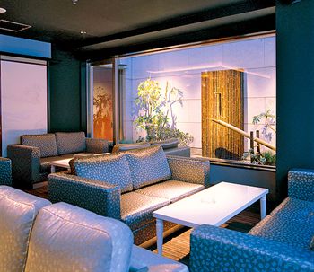 Hotel Lounge