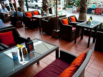 Hotel Lounge