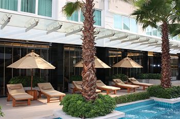 Sundeck