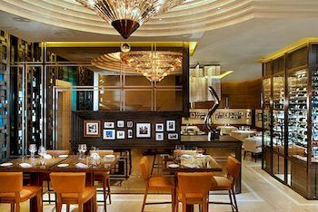 Hotel Lounge