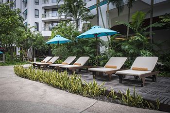 Sundeck
