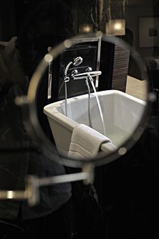 Deep Soaking Bathtub