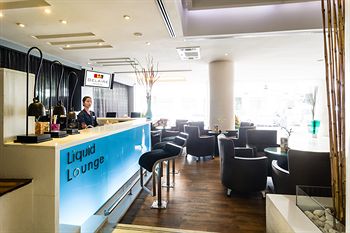 Hotel Lounge