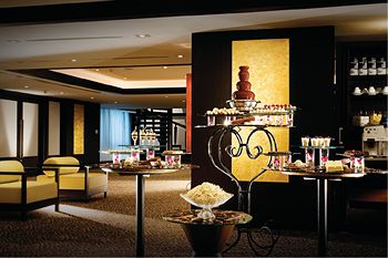 Hotel Lounge