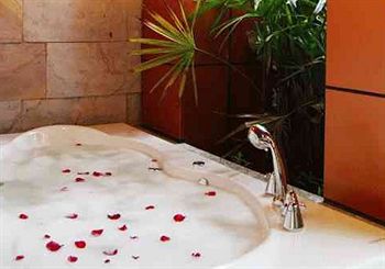 Jetted Tub