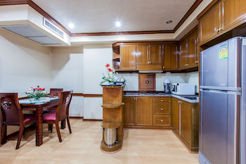 In-Room Kitchenette