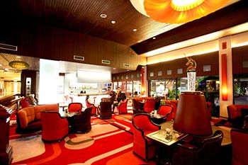 Hotel Lounge