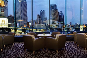 Hotel Lounge