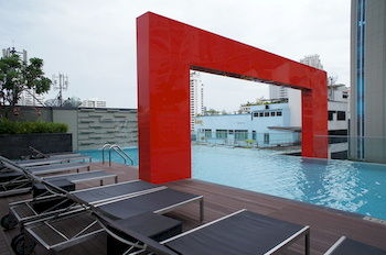 Infinity Pool