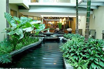 Hotel Lounge