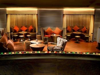 Hotel Lounge