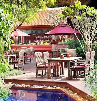 Poolside Bar