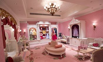 Gift Shop