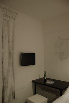 In-Room Amenity