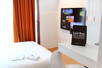 Guestroom