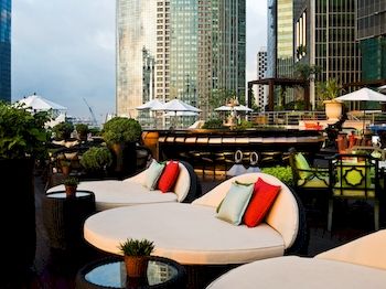 Poolside Bar