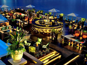 Poolside Bar
