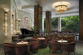 Hotel Lounge