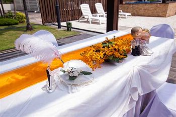 Outdoor Banquet Area