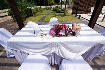 Outdoor Banquet Area