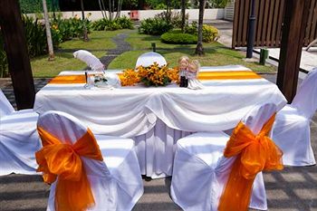 Outdoor Banquet Area