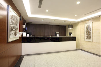 Concierge Desk